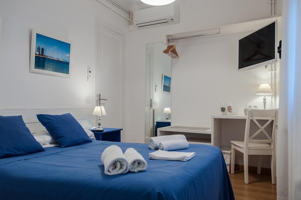 Blue Barcelona Bed and Breakfast Buitenkant foto